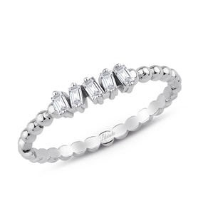 0.13 Ct. Modern Tasarım Baget Pırlanta Yüzük