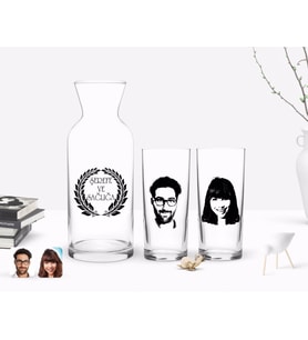 BK Gift Kişiye Özel Renkli Baskılı Erkek ve Kadın Silüet Tasarımlı İkili Rakı Bardağı ve Karaf Hediye Seti-1 (Model 1)
