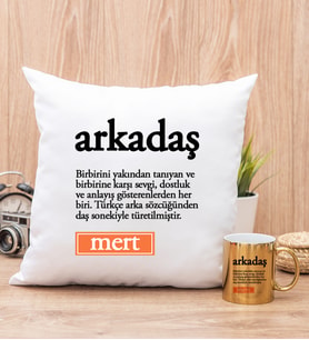 Arkadaş Kelime Anlamı Yastık ve Gold Kupa Bardak