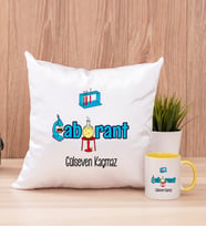 Laborant Kare Yastık ve Sarı Kupa Bardak