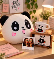 Kişiye Özel Panda Peluş Yastık Ve Ahşap Kutulu Panda Kupa Arkadaşa Hediye