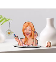 BK Gift Kişiye Özel Kadın Karikatürlü 3D Ahşap Biblo ve İsimli Gold Papatya Anahtarlık-21 (Model 1)