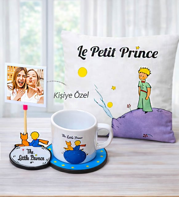 Kişiye Özel Küçük Prens 3D Figürlü Kupa & Puf Yastık Arkadaşa Hediye