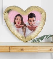 BK Gift Kişiye Özel Fotoğraflı Altın Yaldız Sihirli Kalp Yastık