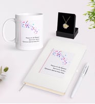 BK Gift Kişiye Özel Dünyanın En İyi Öğretmeni Beyaz Kupa Defter Kalem ve İsimli Papatya Kolye Hediye Seti-28 (Model 1)