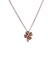 Yonca Gümüş Kolye İnlove Gümüş Kolye (Rose)