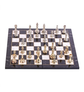 Metal Klasik Satranç Takımı Parlak  ve Katlanır Mermer Desenli MDF Ahşap Satranç Tahta (43x43 cm.)
