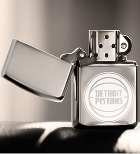 Detroit Pistons Silver Benzinli Metal Çakmak (Gümüş)