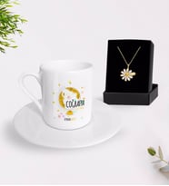 BK Gift Kişiye Özel Coğrafya Öğretmeni Türk Kahvesi Fincanı ve İsimli Papatya Kolye Hediye Seti-3 (Model 1)