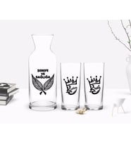 BK Gift Kişiye Özel Renkli Baskılı Kral ve Kraliçe İkili Rakı Bardağı ve Karaf Hediye Seti-1 (Model 1)