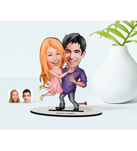 BK Gift Kişiye Özel Sevgili Karikatürlü Ahşap Biblo Model-3 (Beyaz)
