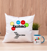 Yazılımcı Kare Yastık ve Mavi Kupa Bardak