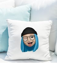 Emoji Kız Stiker Yastığı