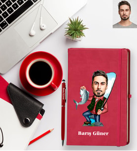 Kişiye Özel Balıkçı Karikatürlü Kırmızı Defter Kalem Hediye Seti Bay-2