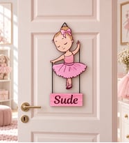 Gifties Pembe Etekli Dans Eden Kız Temalı Kişiye Özel Kapı Süsü