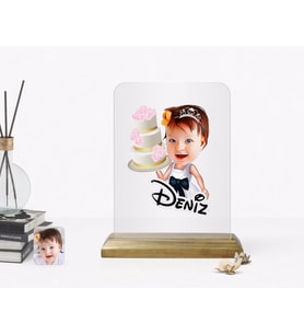 BK Gift Kişiye Özel Kız Çocuk Doğum Günü Karikatürlü Ahşap Standlı Çerçeve-2 (Beyaz)