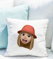 Emoji Kız Stiker Yastığı