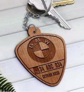 BK Gift Kişiye Özel İsimli Plakalı BMW Ahşap Anahtarlık-1 (Beyaz)