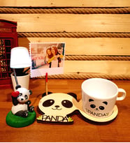 Kişiye Özel Sevimli Panda 3D Figürlü Kupa & Masa Lambası Arkadaşa Hediye