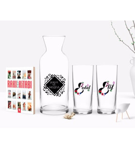 BK Gift Kişiye Özel Renkli Baskılı Harfli İkili Rakı Bardağı Karaf ve Cep Kitabı Hediye Seti-3 (Model 1)