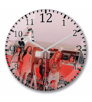 Red Velvet RVF Day Duvar Saati Bombeli Gercek Cam