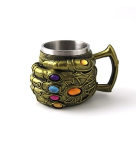 Thanos Eldiveni Avengers Kabartmalı Kupa Bardak