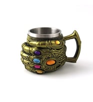 Thanos Eldiveni Avengers Kabartmalı Kupa Bardak