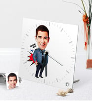 BK Gift Kişiye Özel Bay Polis Karikatürlü Masaüstü Kare Cam Saat - 3 (Beyaz)
