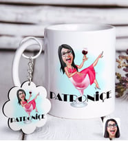 BK Gift Kişiye Özel Bayan Patroniçe Karikatürlü Beyaz Kupa ve Anahtarlık Hediye Seti-1 (Model 1)