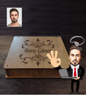 Kişiye Özel Patron Karikatürlü Ahşap Anahtarlık Kutulu Bay-4