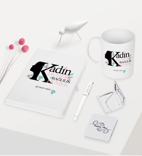 BK Gift Kişiye Özel Kadınlar Günü Temalı Beyaz Defter Kalem Kupa Ayna Seti - 2