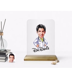BK Gift Kişiye Özel Erkek Doktor  Karikatürlü Ahşap Standlı Çerçeve (Beyaz)