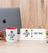 Pilot Kırmızı Kupa Bardak Ve Masa İsimliği Hediye Seti