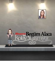 Kişiye Özel Kuaför Bayan Karikatürlü Kolay Yetişmiyor Ahşap Biblo  Mod-2