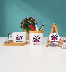 Sevimli Panda Tasarımlı Kişiye Özel Panda Ahşap Altlıklı Fincan Kalemlik ve Ahşap Anahtarlık Seti