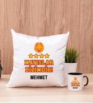 Mayıslar Bizimdir Taraftar Kare Yastık ve Siyah Kupa Bardak