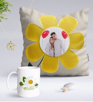 BK Gift Kişiye Özel Fotoğraflı Papatya Yastık Kupa ve Çift İsimli Papatya Kolye-4 (Model 1)