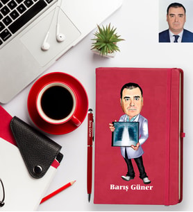Kişiye Özel Doktor Karikatürlü Kırmızı Defter Kalem Hediye Seti Bay-4