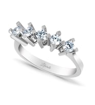 0.22 Ct Pırlanta Beştaş Yüzük