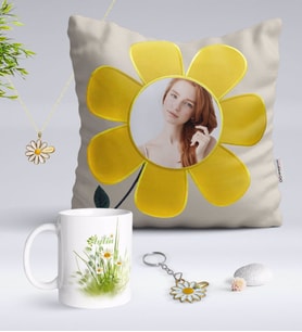 BK Gift Kişiye Özel Fotoğraflı Papatya Yastık Kupa Papatya Kolye ve Gold Anahtarlık Seti-13 (Model 1)