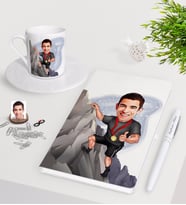 BK Gift Kişiye Özel Erkek Dağcı Karikatürlü Beyaz Defter Kalem Türk Kahvesi Fincanı Seti-1 (Model 1)