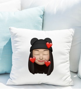 Emoji Kız Stiker Yastığı