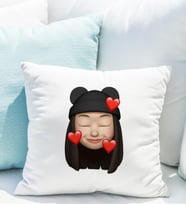 Emoji Kız Stiker Yastığı