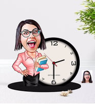 BK Gift Kişiye Özel Bayan Öğretmen Karikatürlü Ahşap Masaüstü Biblo Saat-5 (Beyaz)