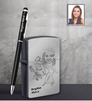 Kişiye Özel Yılbaşı Bayan Karikatürlü Siyah Çakmak Kalem Hediye Seti Model-2 (Model 1)
