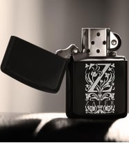 BK Gift Kişiye Özel Harfli Benzinli Siyah Metal Çakmak Model 2