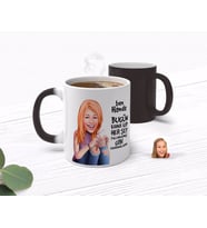 BK Gift Kişiye Özel Kadın Her Şey Yolundaymış Gibi Karikatürlü Sihirli Kupa Bardak-4 (Beyaz)