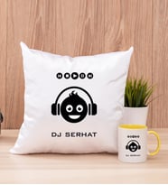 Emoji Tasarım Kare Yastık ve Sarı Kupa Bardak