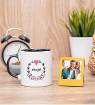 İsim Yazılı Tarihli Siyah Kupa Bardak ve Sarı Mini Fotoğraf Çerçevesi