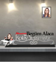 Kişiye Özel Sürücü Karikatürlü Kolay Yetişmiyor Ahşap Biblo Bayan-2